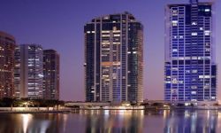 Hotel Movenpick Jumeirah Lakes Towers, United Arab Emirates / Dubai / Jumeirah Lake Towers
