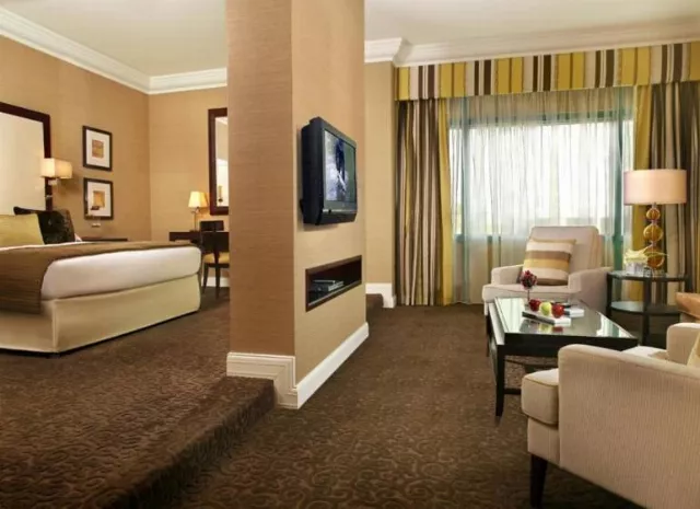 Hotel Movenpick Grand Al Bustan Dubai