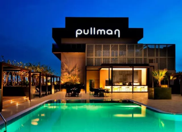 Hotel Pullman Dubai Creek City Centre