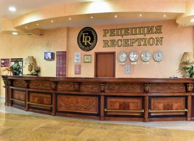 Hotel Estreya Palace