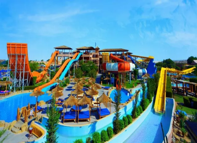 Hotel Jungle Aqua Park By Neverland