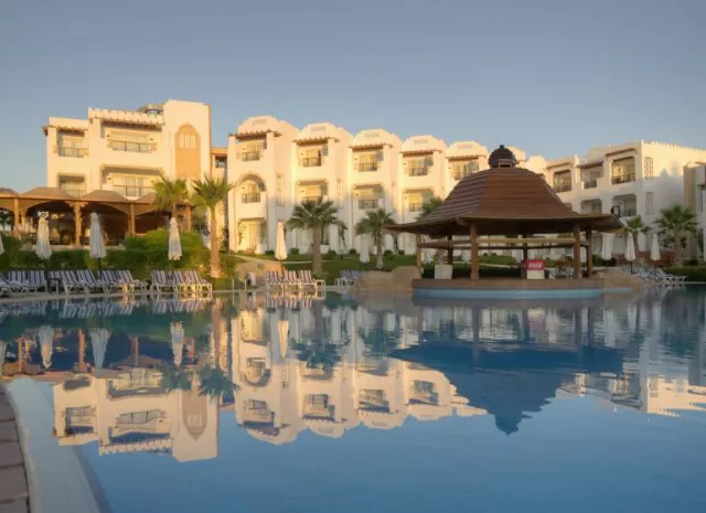 Hotel Melton Tiran Resort