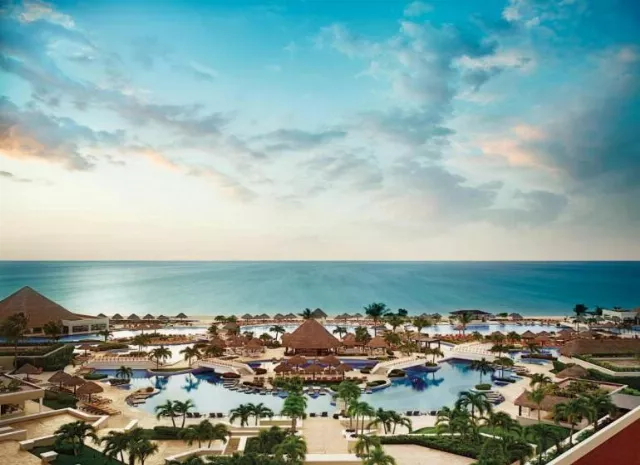Moon Palace Cancun Resort