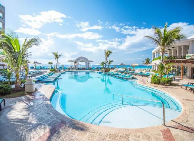 Hotel Panama Jack Gran Caribe Cancun