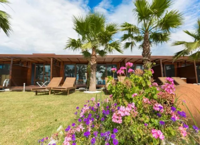 Hotel Risus Aqua Beach Resort