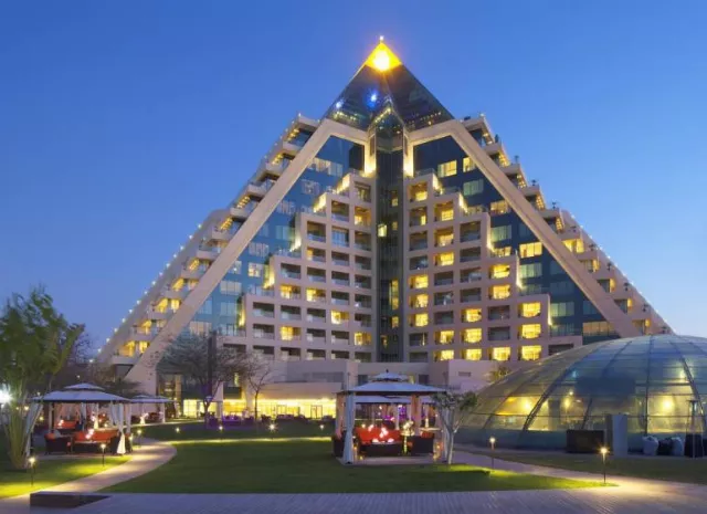 Hotel Raffles Dubai