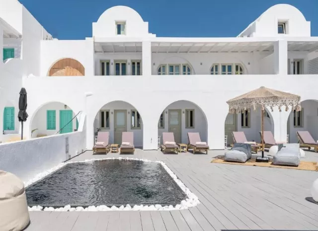 Hotel Apeiron Blue Santorini
