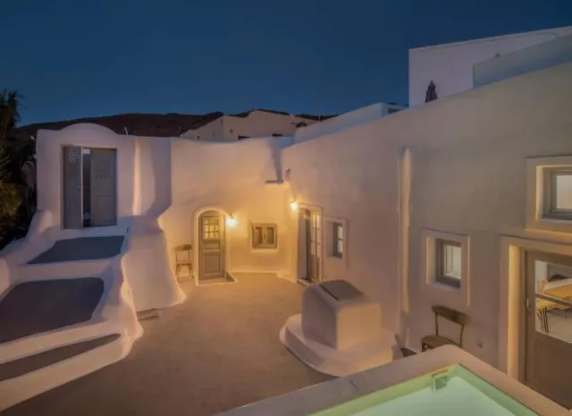 Hotel Aqua Serenity Santorini Luxury Suites