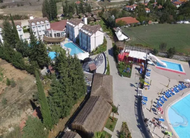 Hotel Sahra Su Holiday Village And Spa