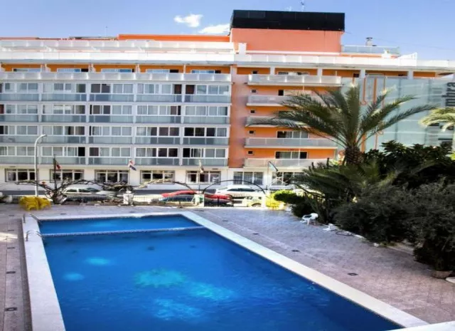 Hotel Sol Y Sombra