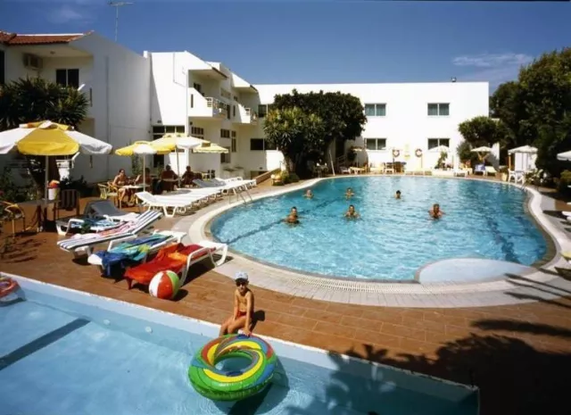 Hotel Asterias Bay -theologos