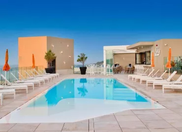 Luna Holiday Complex, Malta / Mellieha