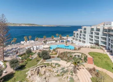 Hotel Dolmen, Malta / Qawra