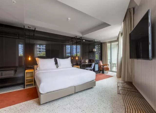 Hotel Next By Savoy Signature