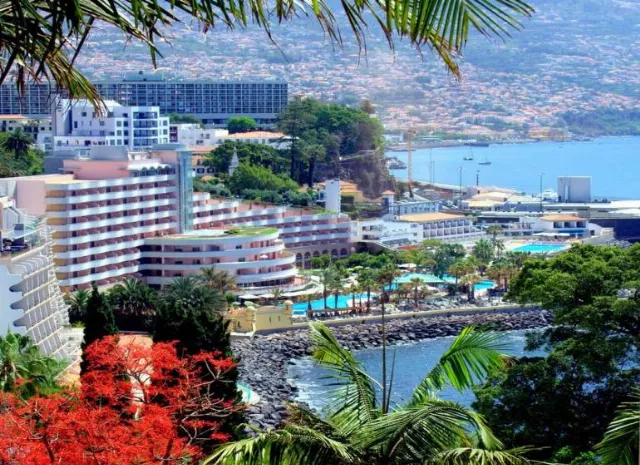 Hotel Royal Savoy