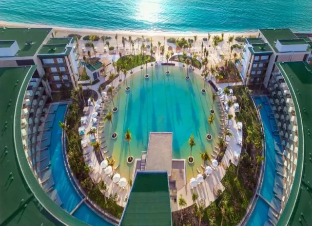 Hotel Haven Riviera Cancun