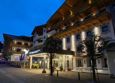 Hotel Jufa Alpenhotel, Austria / Saalbach