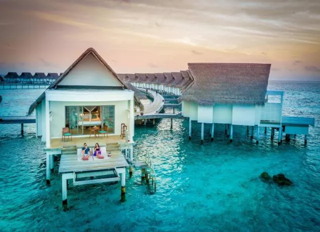 Hotel Centara Grand Island Resort & Spa Maldives