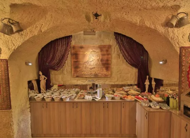 Hotel Fosil Cave