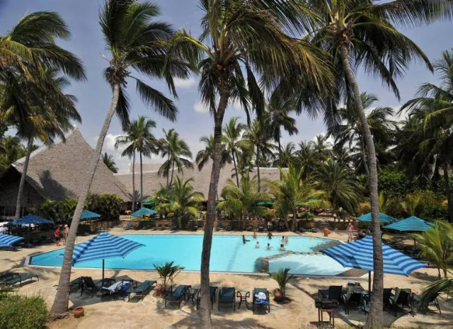 Hotel Bahari Beach