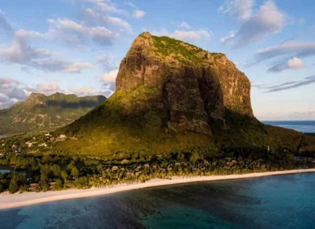 Dinarobin Beachcomber Golf Resort & Spa