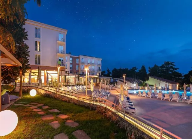 Valamar Pinia Hotel