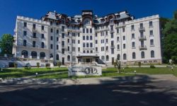 Hotel Palace, Romania / Baile Govora