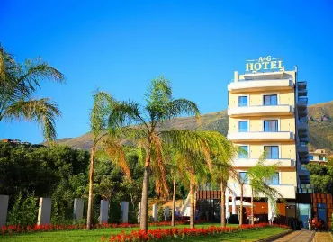 Hotel A & G, Albania / Radhime