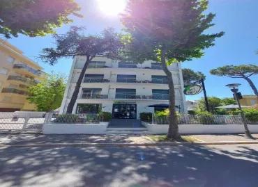 Hotel Senza Pensieri Riccione, Italia / Riccione