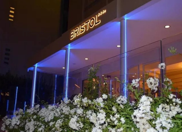 Hotel Bristol