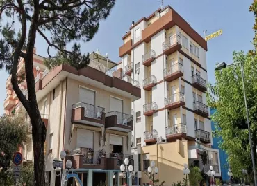 Cosmos, Italia / Rimini