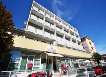 Hotel Boom, Italia / Rimini