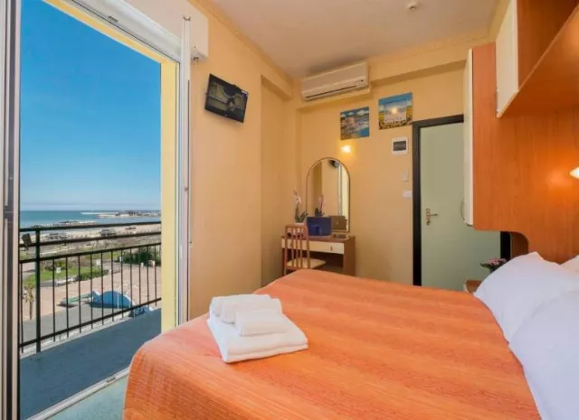 Hotel Crosal