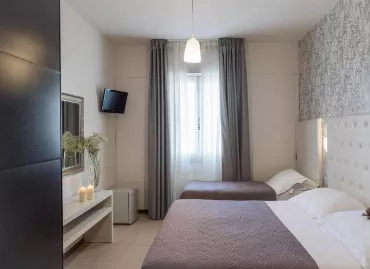 La Perla, Italia / Rimini