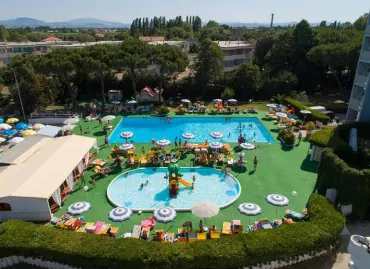 Punta Nord, Italia / Rimini