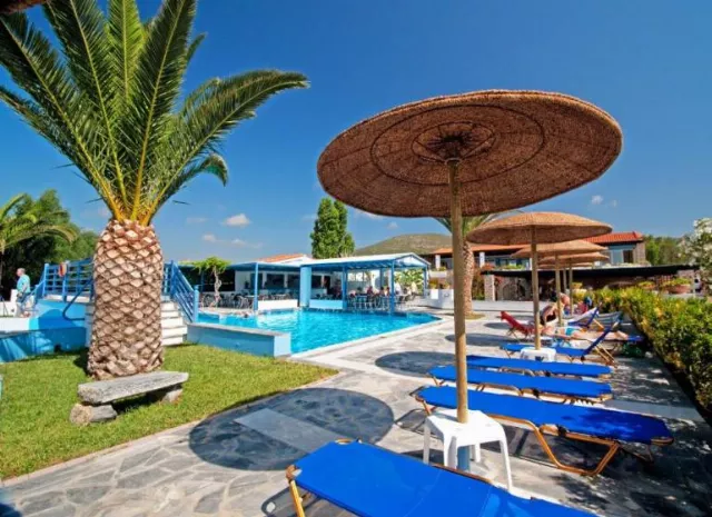 Hotel Zefiros Beach