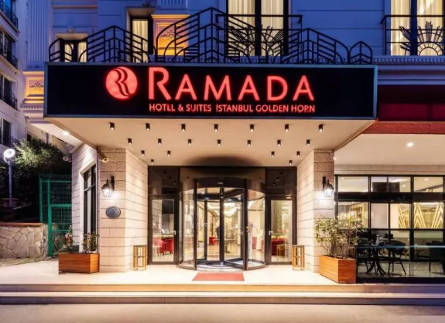 Hotel Ramada By Wyndham Istanbul Golden Horn