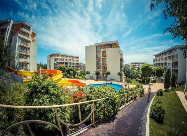 Apartments Crown Fort Club