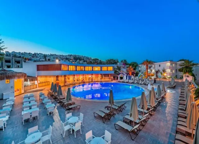 Hotel Bendis Beach