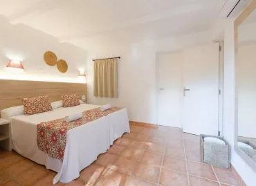 Cala Martina By Llum Hoteles, Spania / Ibiza