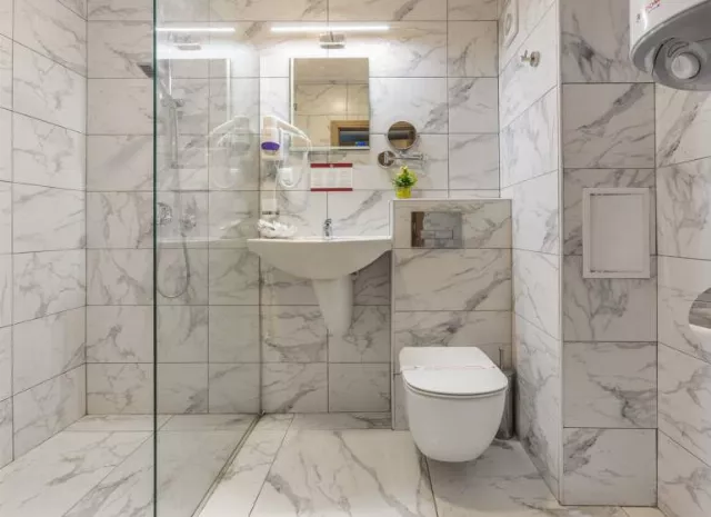Hotel Tarsis