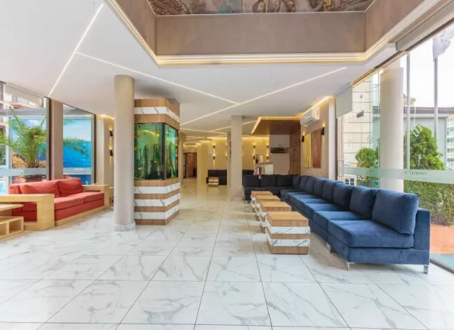 Hotel Tarsis