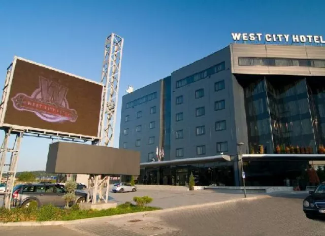West City ( Floresti )
