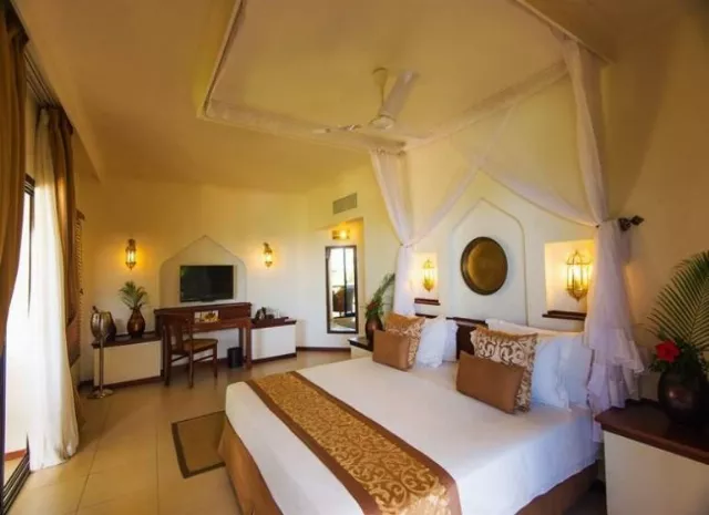 Hotel Ocean Paradise Resort& Spa (pwani)