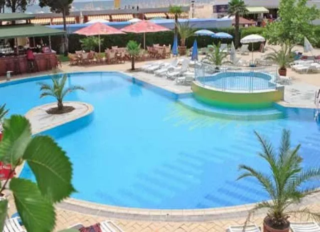 Hotel Grand