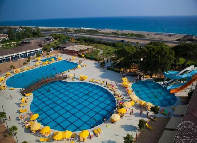 Hotel Laphetos Beach Resort & Spa