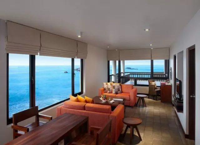 Hikka Tranz By Cinnamon