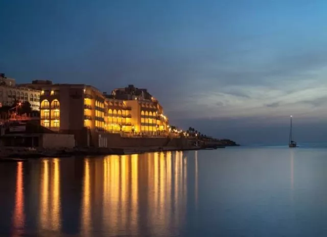 Marina Hotel Corinthia Beach Resort