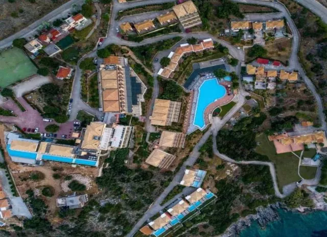 Hotel Apostolata Island Resort And Spa