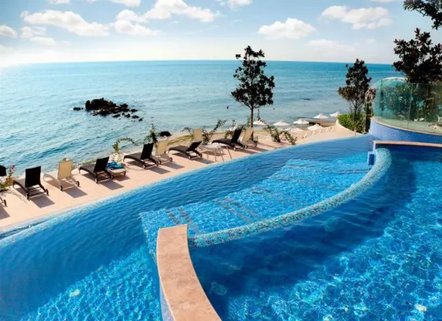 Hotel La Mer Residence